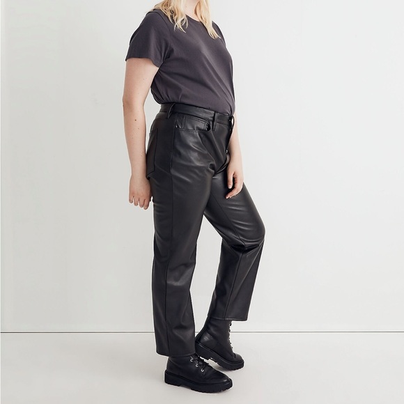 Madewell The Perfect Vintage Straight Jean Faux Leather Edition NWT Size 33 PLUS - Picture 3 of 6